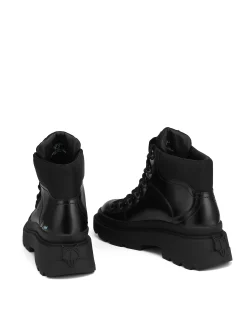 Apex Black Box Leather<Naked Wolfe Hot