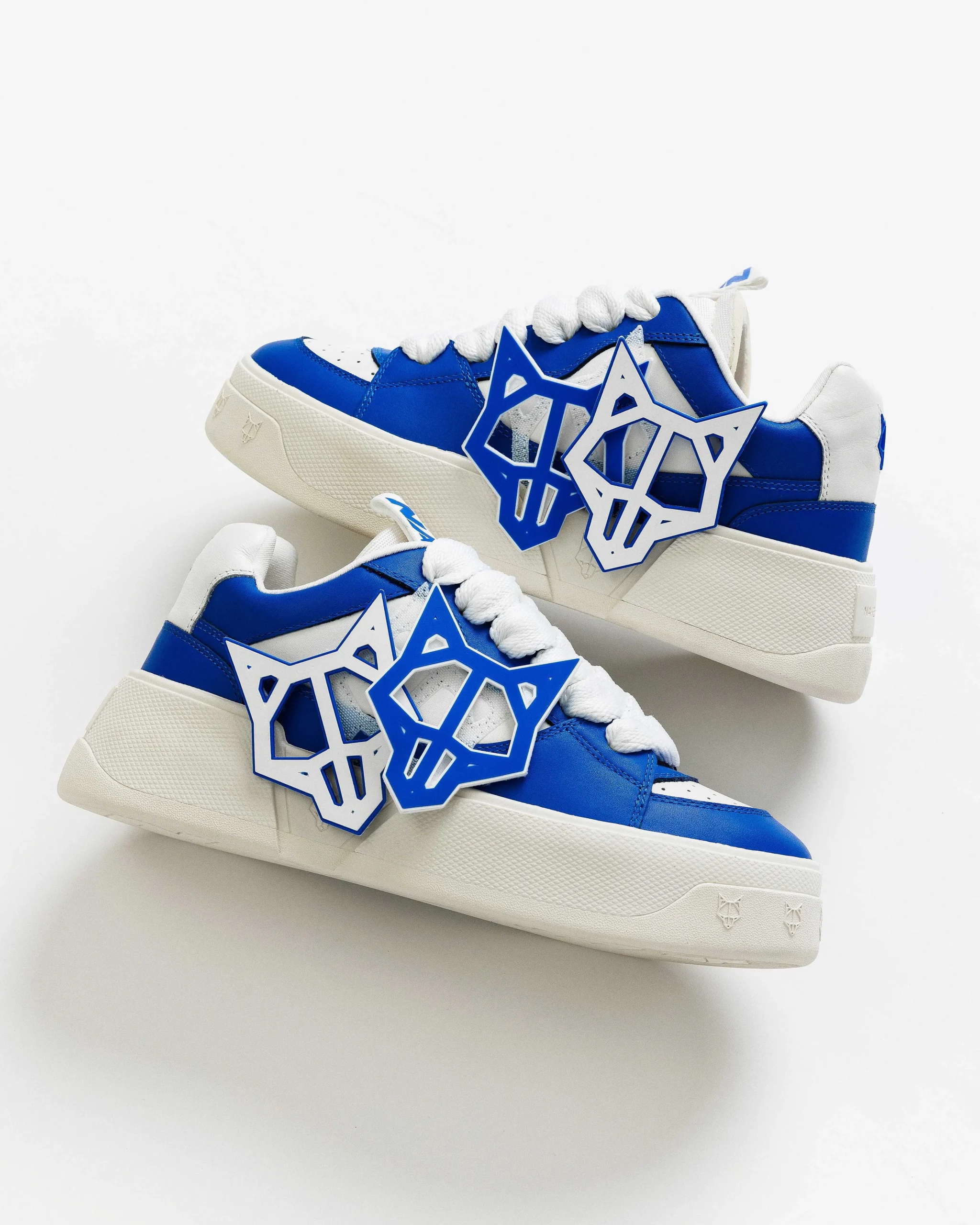 Kosa Blue<Naked Wolfe New