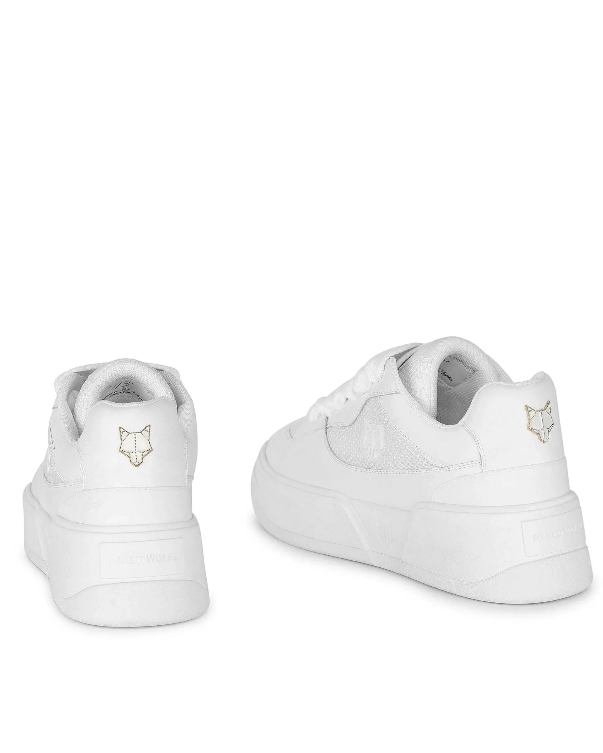 Kosa Signature White<Naked Wolfe Online