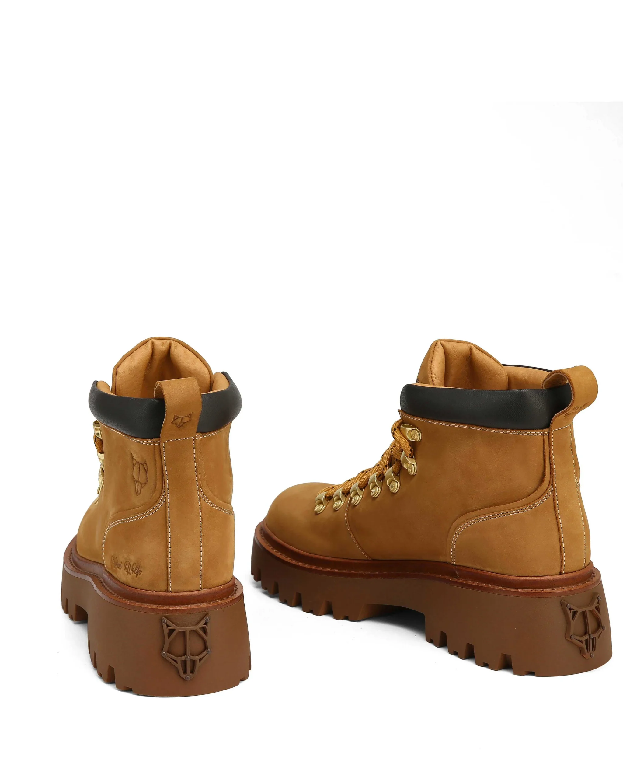 Resort Barley Nubuck<Naked Wolfe Sale