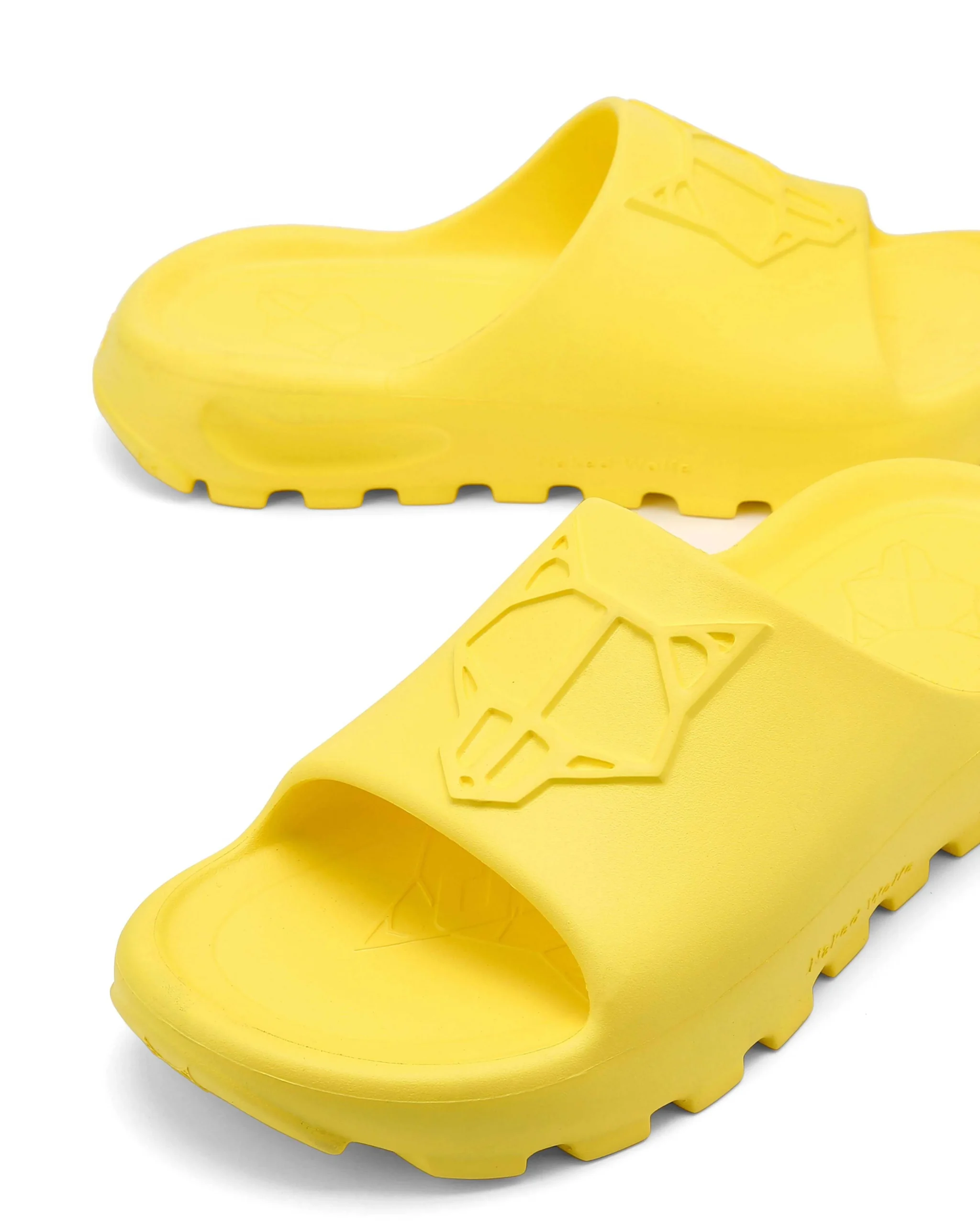 Tommy Yellow<Naked Wolfe Hot